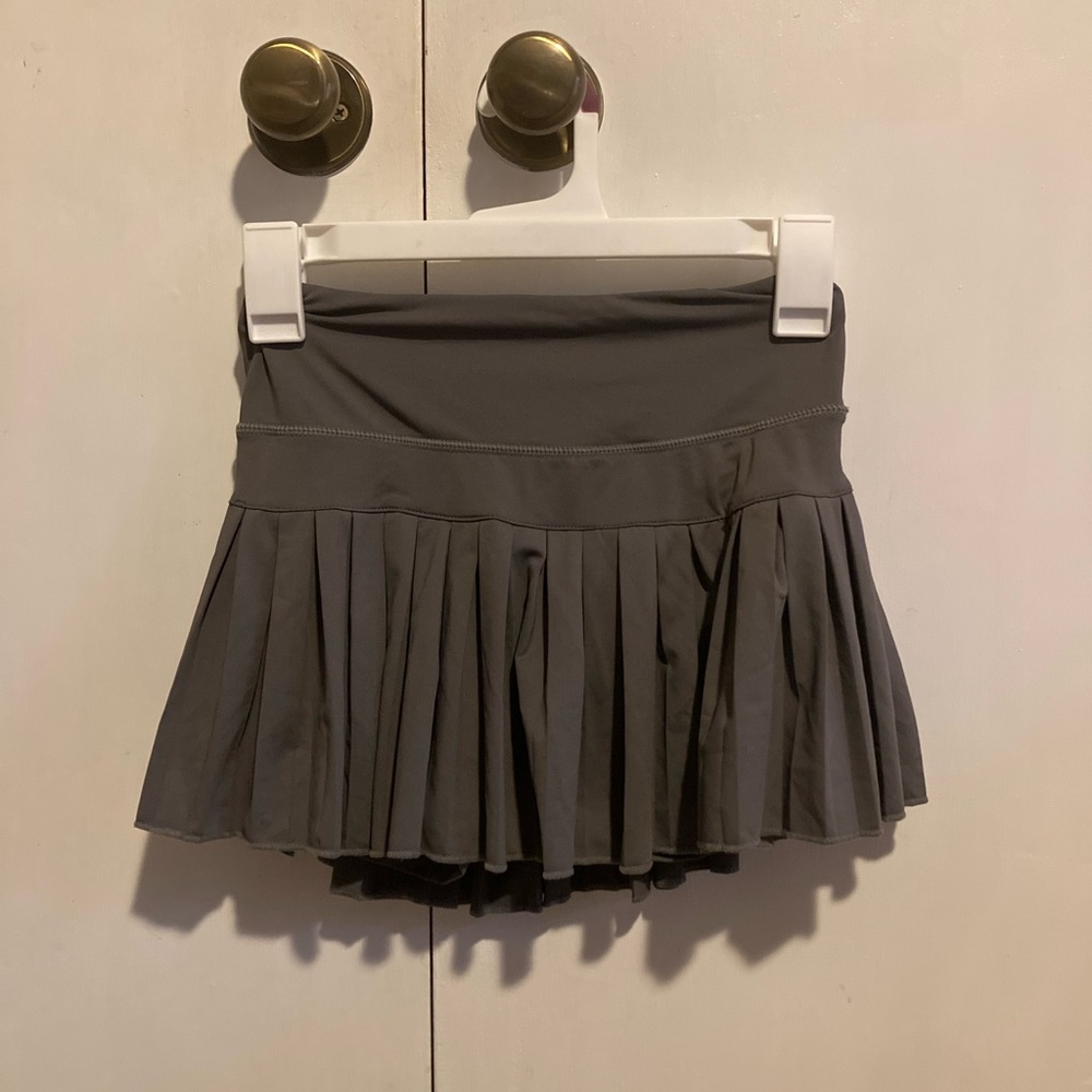 Grey Goldhinge Skirt, Size xs